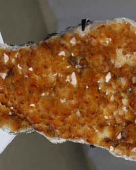 Drusa de Citrino (4.376 kg) - Foto 1